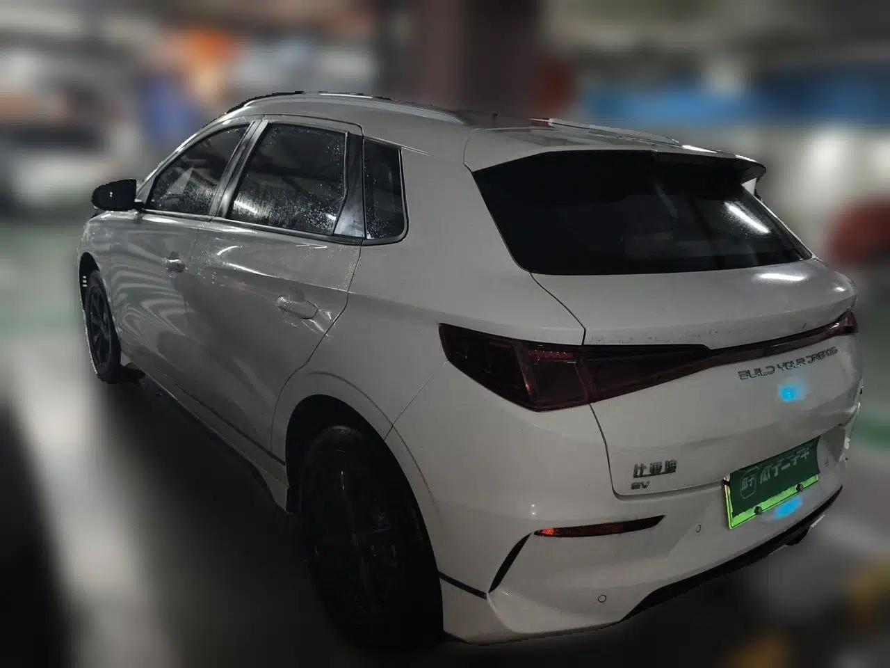 BYD e2 2021 Luxury Model — миниатюра 4