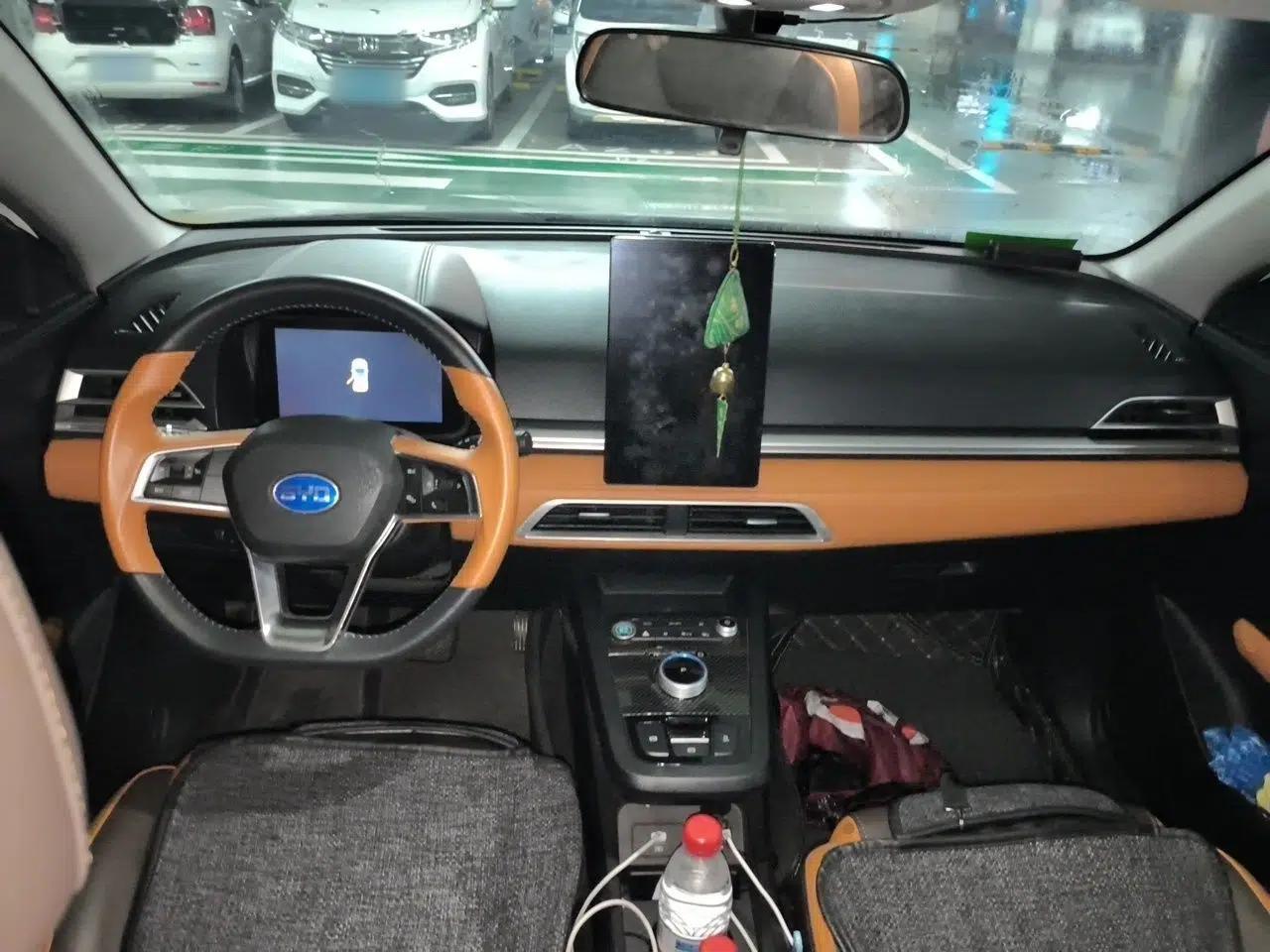 BYD e2 2021 Luxury Model — миниатюра 9