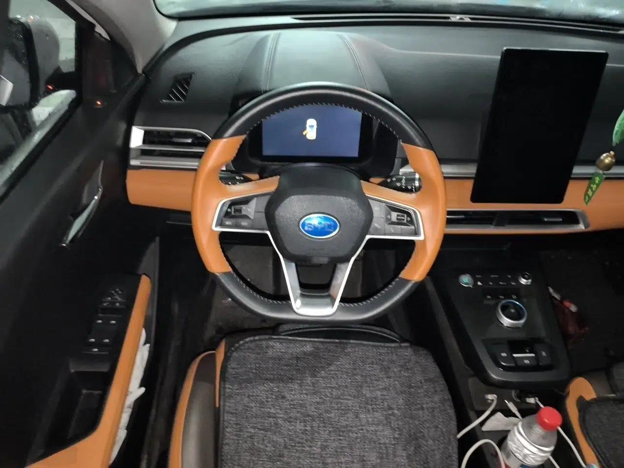 BYD e2 2021 Luxury Model — миниатюра 10