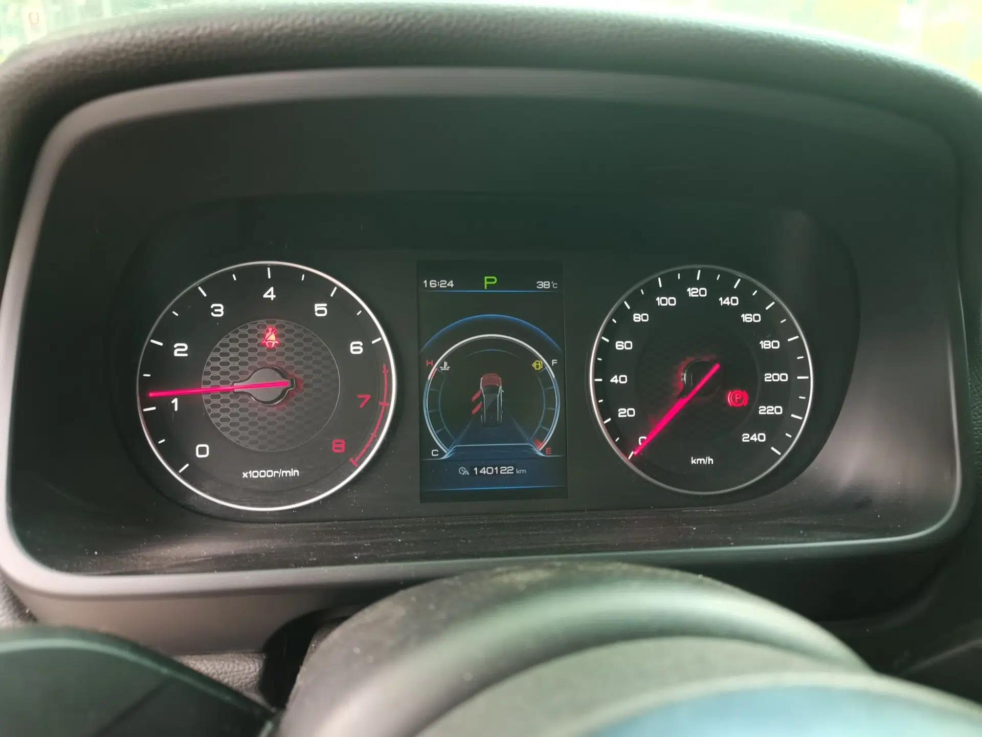 BYD Tang 2018 2.0T Automatic SmartConnect Luxury 7-Seater China V Emission Standard — миниатюра 11