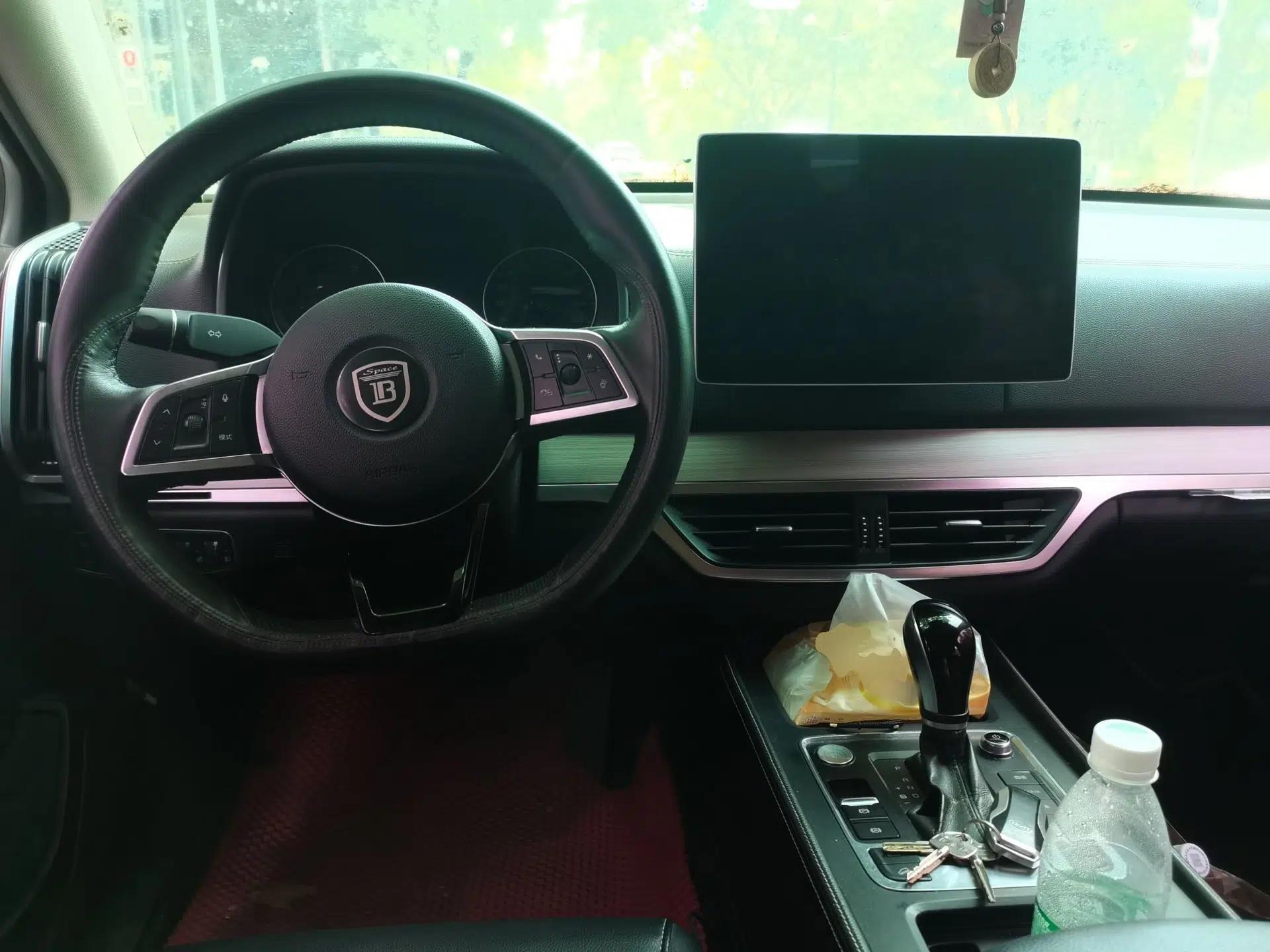 BYD Tang 2018 2.0T Automatic SmartConnect Luxury 7-Seater China V Emission Standard — миниатюра 9
