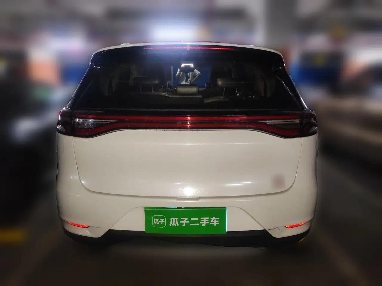 BYD Tang 2018 2.0T Automatic SmartConnect Prestige 7-Seater China V Standard — миниатюра 3