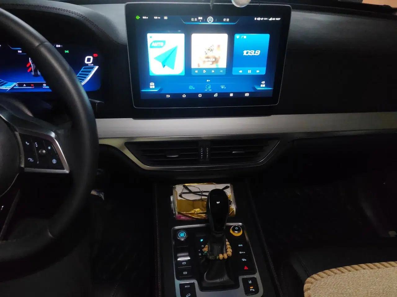 BYD Tang 2018 2.0T Automatic SmartConnect Prestige 7-Seater China V Standard — миниатюра 10