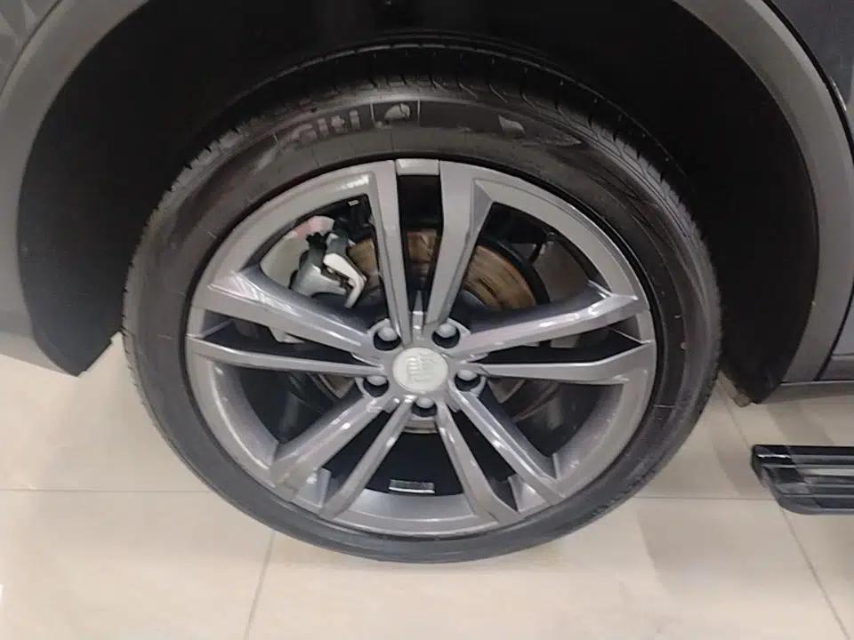 BYD Tang 2021 2.0T Automatic Flagship Edition — миниатюра 11