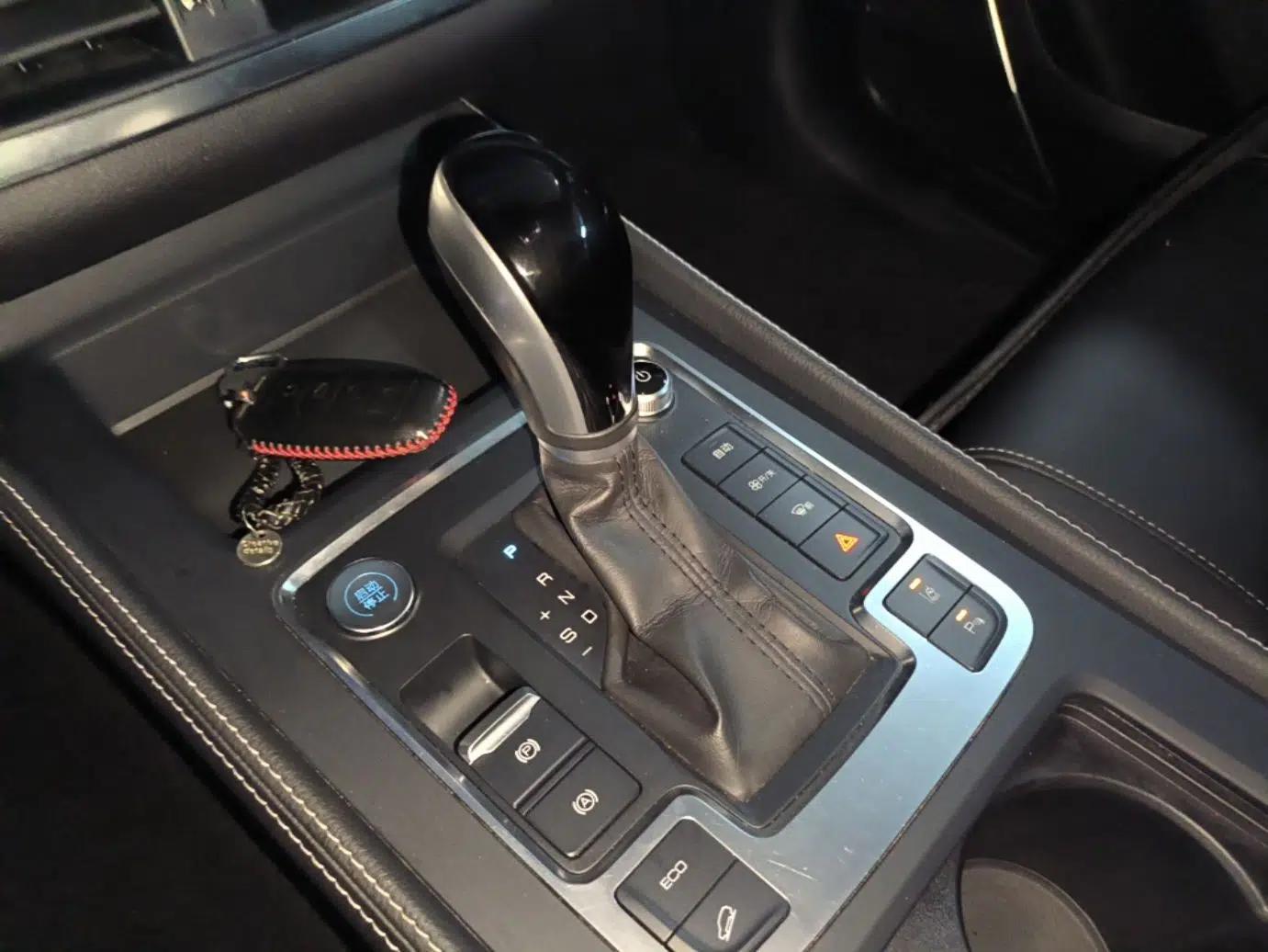 BYD Tang 2018 2.0T Automatic SmartConnect Prestige 7-Seater China V Standard — миниатюра 21