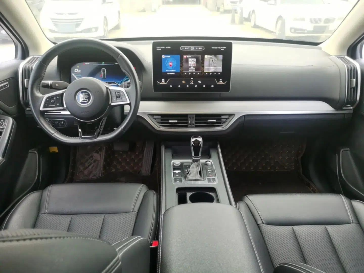BYD Tang 2018 2.0T Automatic SmartConnect Prestige 7-Seater China V Standard — миниатюра 12
