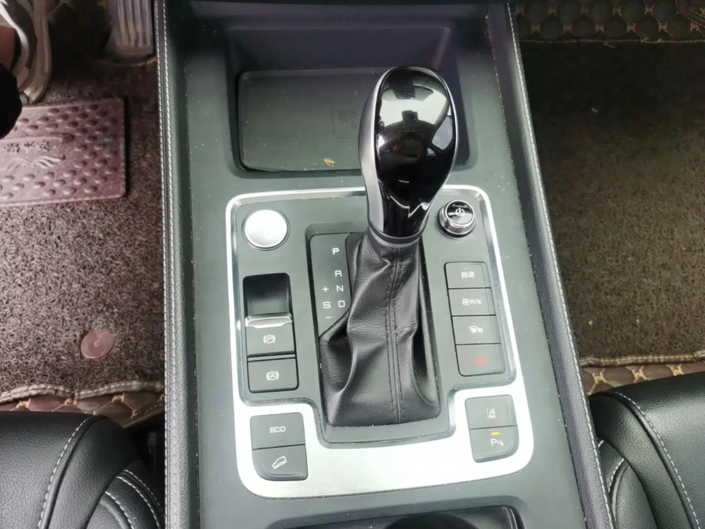 BYD Tang 2018 2.0T Automatic SmartConnect Prestige 7-Seater China V Standard — миниатюра 16