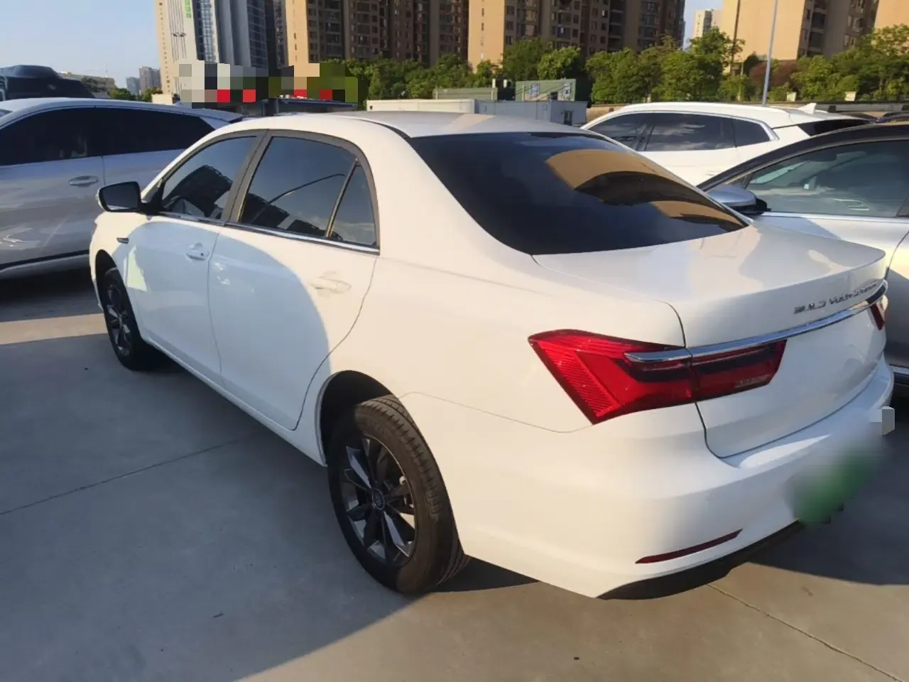BYD Qin New Energy 2021 Travel Edition — миниатюра 4
