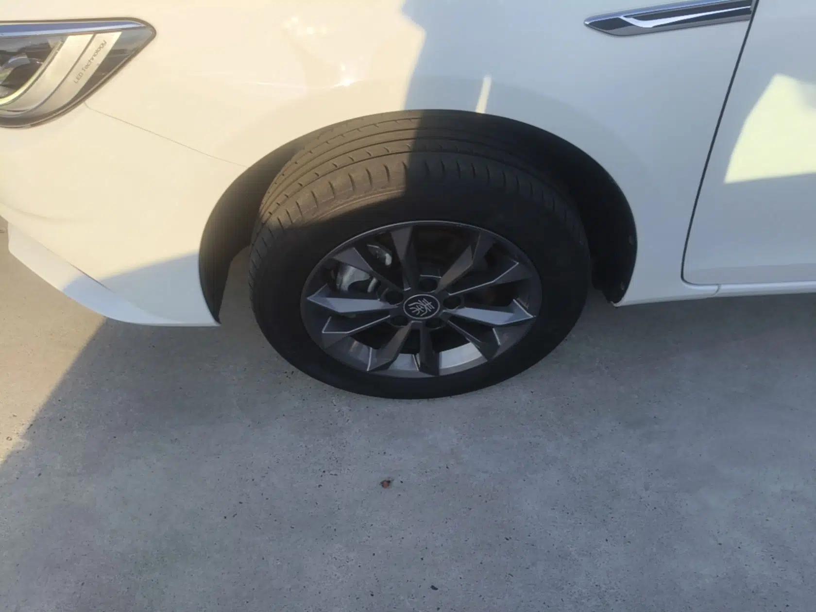 BYD Qin New Energy 2021 Travel Edition — миниатюра 10
