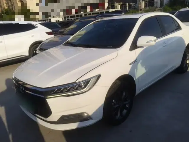 BYD Qin New Energy 2021 Travel Edition