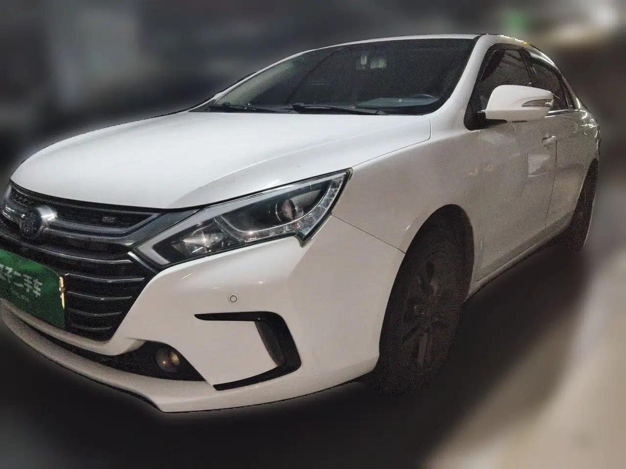 BYD Qin New Energy 2017 1.5T Luxury Model — миниатюра 1