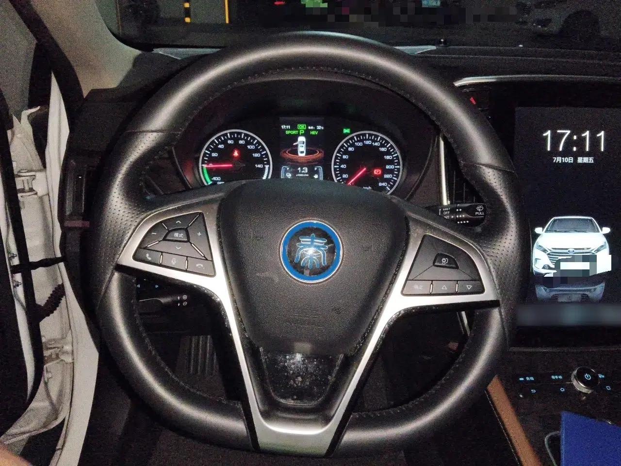 BYD Qin New Energy 2017 1.5T Luxury Model — миниатюра 10