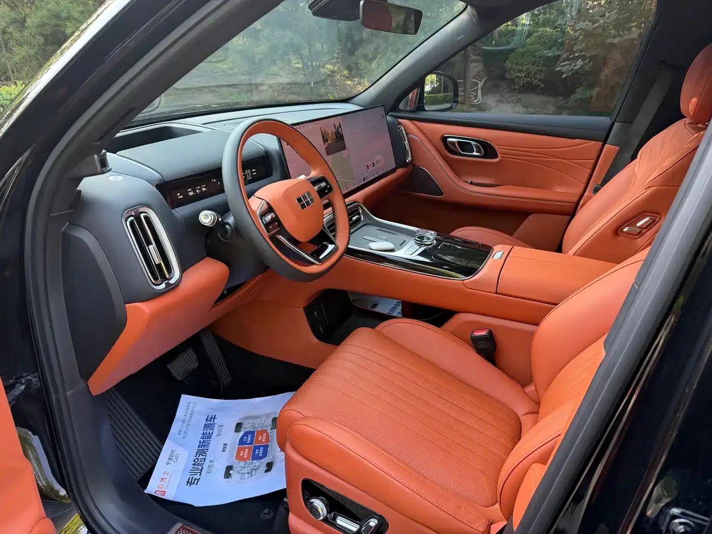 Galaxy M9 2025 210km/h AWD Navigator Edition — миниатюра 4