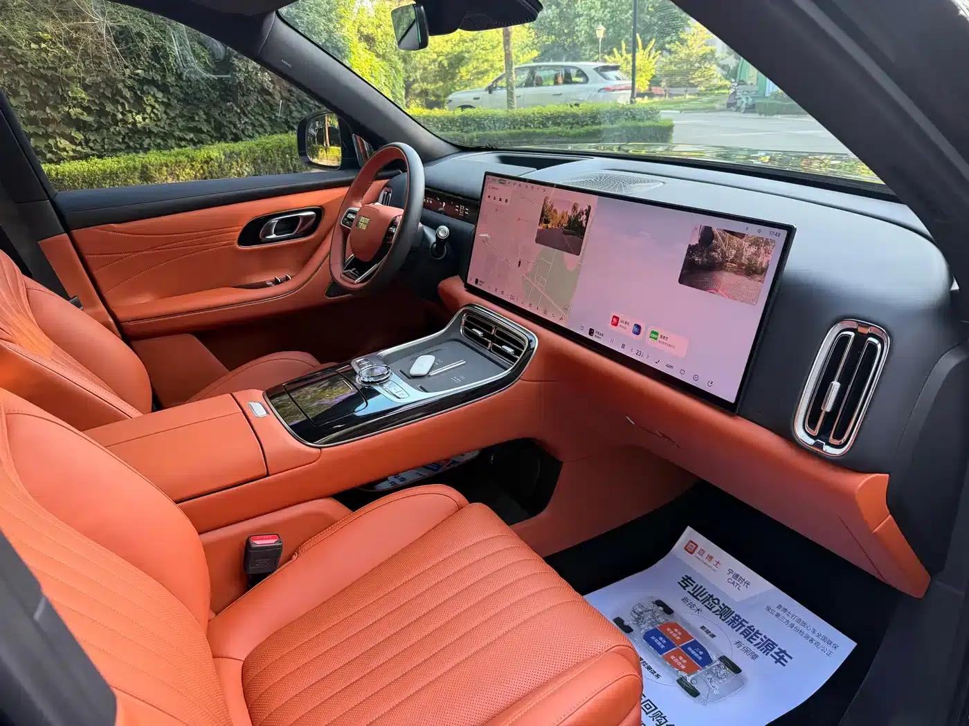 Galaxy M9 2025 210km/h AWD Navigator Edition — миниатюра 10
