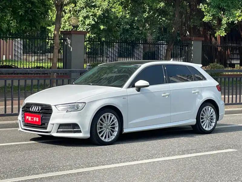 Audi A3 2017 Sportback 35 TFSI Fashion Edition — миниатюра 1