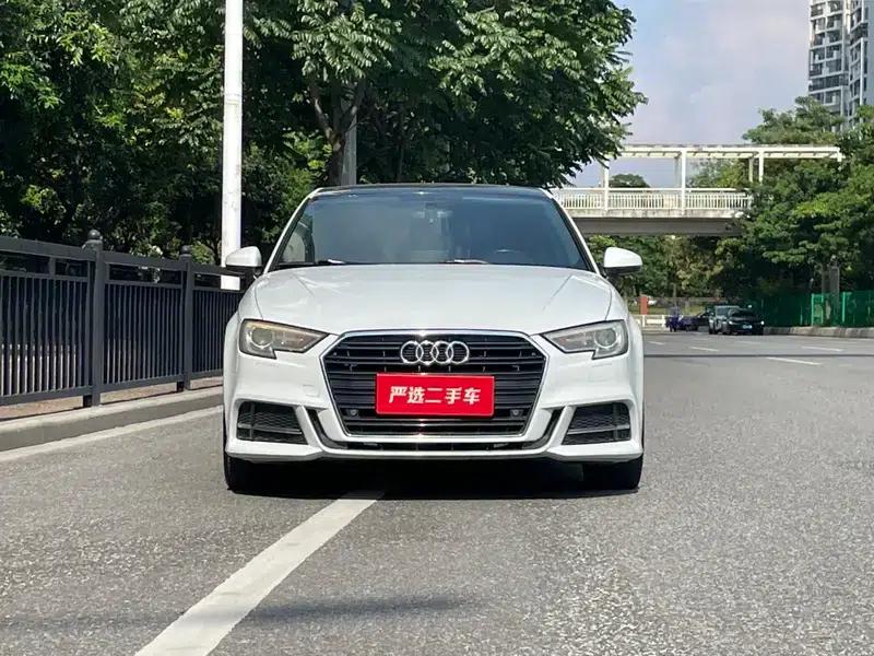 Audi A3 2017 Sportback 35 TFSI Fashion Edition — миниатюра 2
