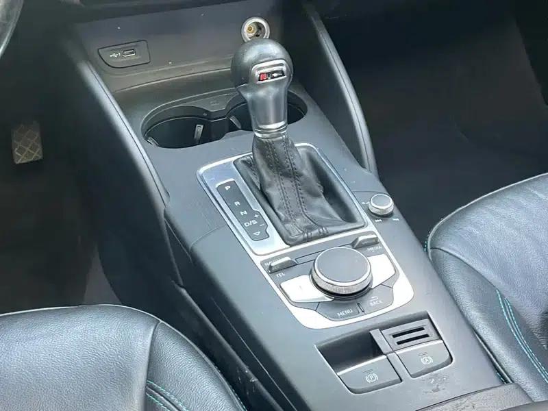 Audi A3 2017 Sportback 35 TFSI Fashion Edition — миниатюра 11