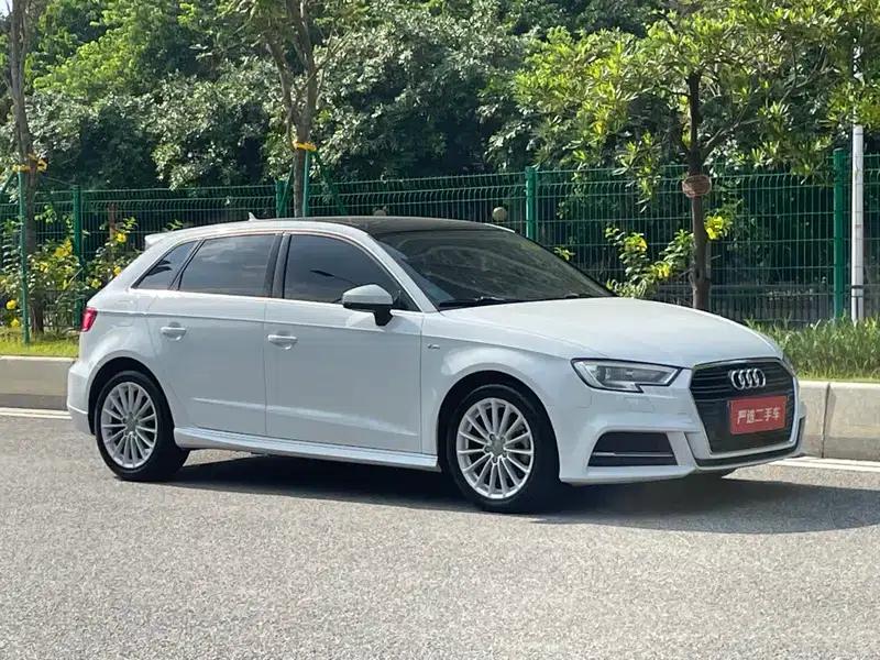 Audi A3 2017 Sportback 35 TFSI Fashion Edition — миниатюра 3