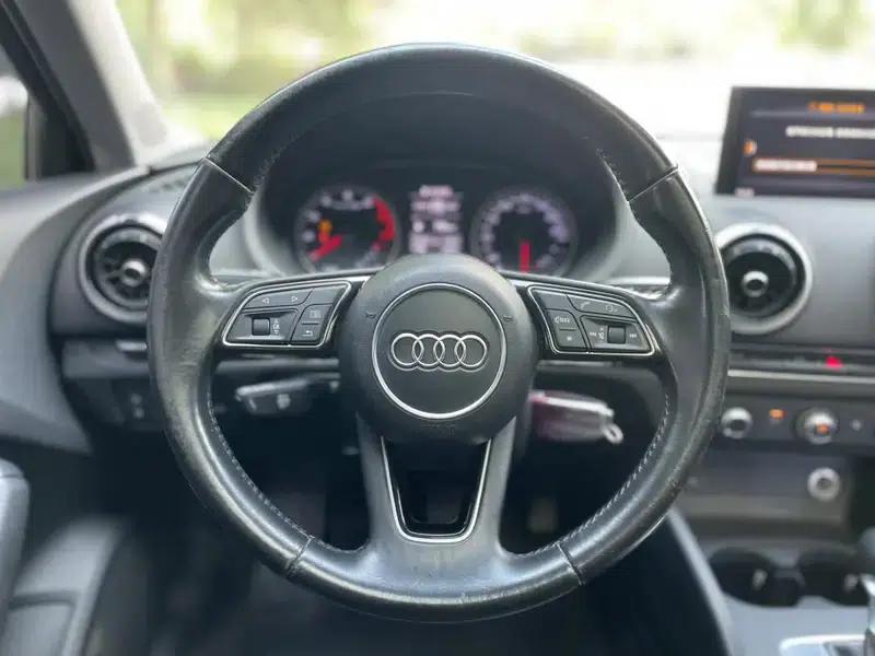 Audi A3 2017 Sportback 35 TFSI Fashion Edition — миниатюра 10
