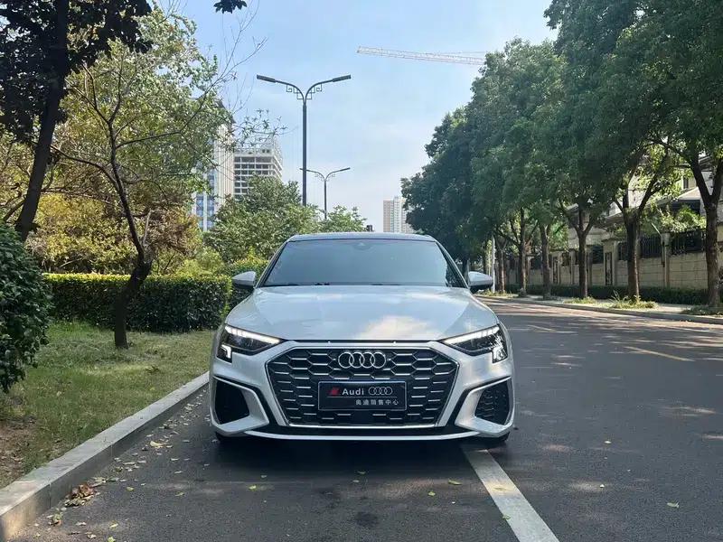 Audi A3 2023 Facelift A3L Limousine 35 TFSI Sporty Edition — миниатюра 2