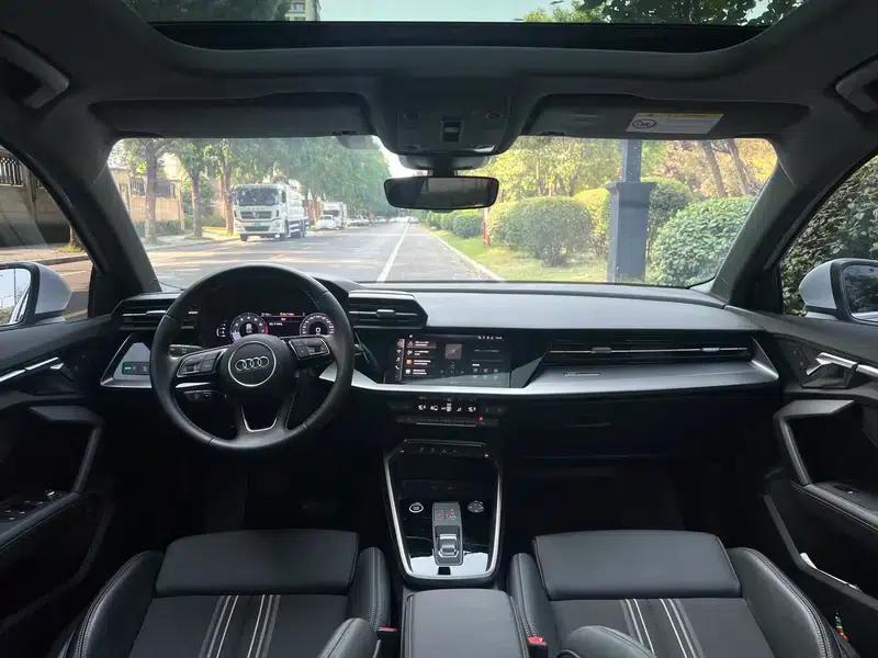 Audi A3 2023 Facelift A3L Limousine 35 TFSI Sporty Edition — миниатюра 7