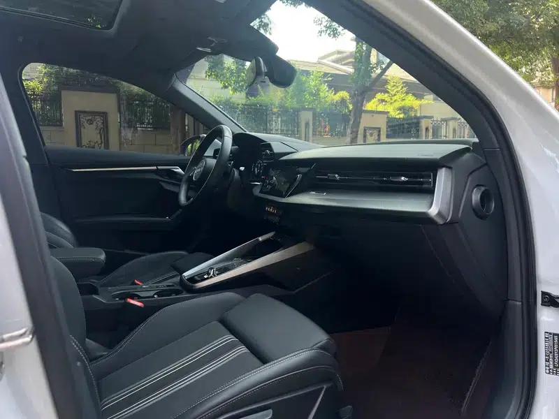 Audi A3 2023 Facelift A3L Limousine 35 TFSI Sporty Edition — миниатюра 9