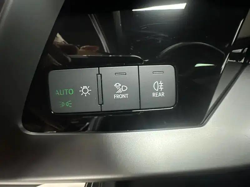 Audi A3 2023 Facelift A3L Limousine 35 TFSI Sporty Edition — миниатюра 19