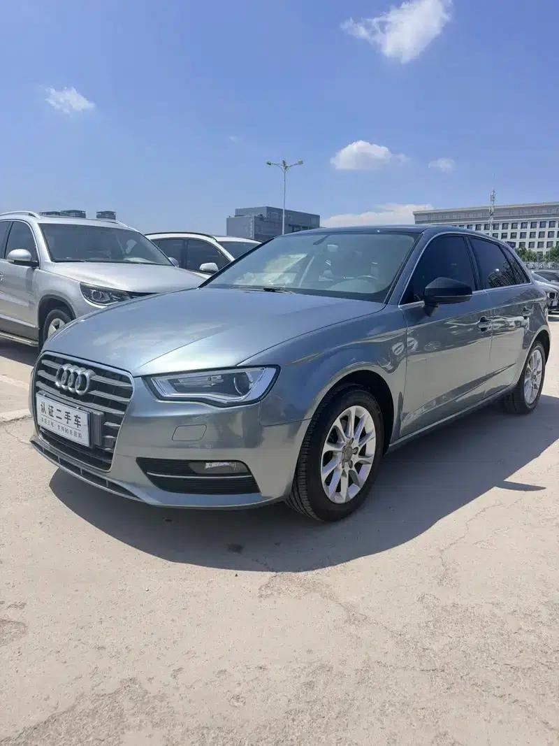 Audi A3 2014 Sportback 35 TFSI Automatic Fashion Edition — миниатюра 1