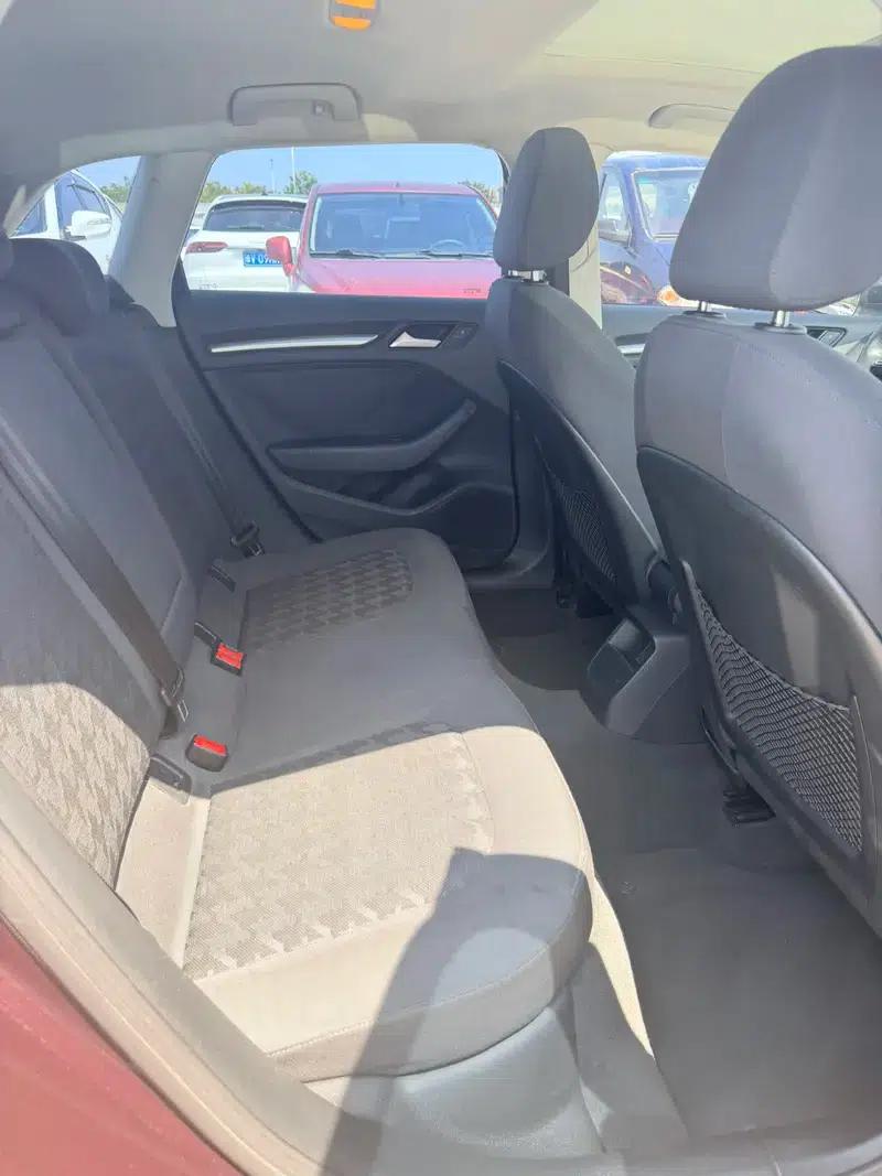 Audi A3 2014 Sportback 35 TFSI Automatic Fashion Edition — миниатюра 9