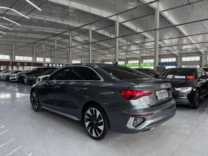 2023 Audi A3 A3L Limousine 35 TFSI Fashion Sport — миниатюра 4