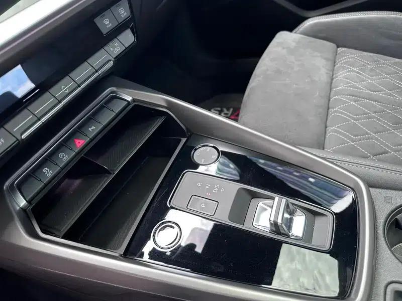 Audi A3 2022 Sportback 35 TFSI RS Package (Speed Edition) — миниатюра 20