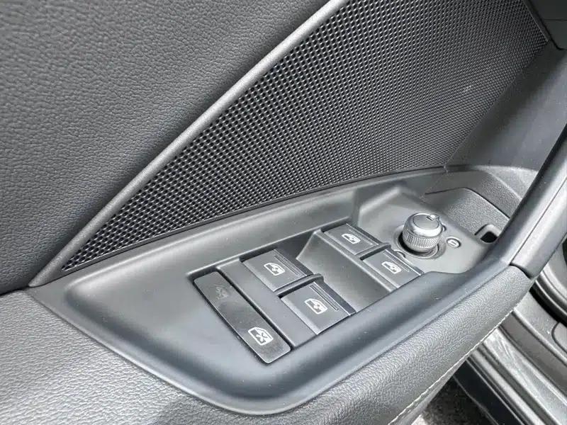 Audi A3 2022 Sportback 35 TFSI RS Package (Speed Edition) — миниатюра 24