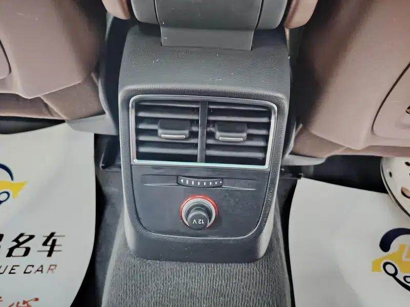 Audi A3 2014 Limousine 35 TFSI Automatic Comfort — миниатюра 8