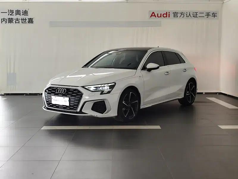 Audi A3 2023 Sportback 35 TFSI Fashion Sport — миниатюра 1