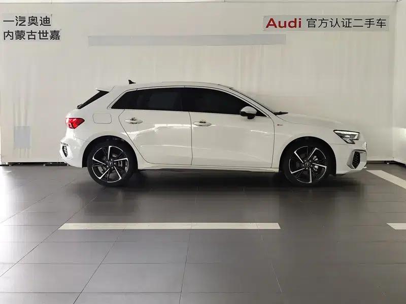 Audi A3 2023 Sportback 35 TFSI Fashion Sport — миниатюра 5