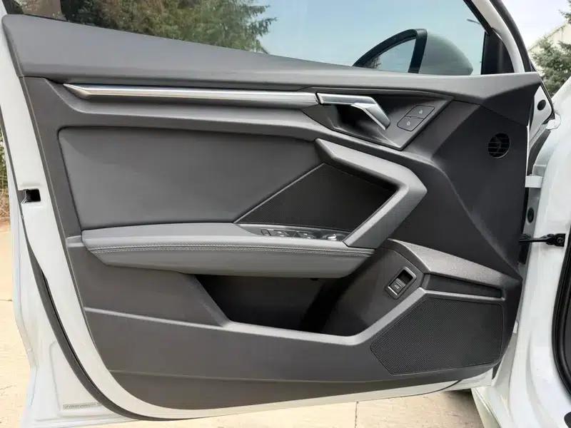 Audi A3 2022 Sportback 35 TFSI Progressive Elegance — миниатюра 13