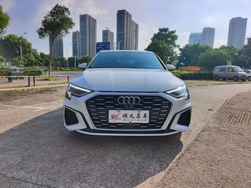 Audi A3 2021 Sportback 35 TFSI Progressive Sport — миниатюра 2