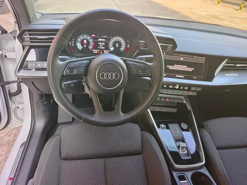 Audi A3 2021 Sportback 35 TFSI Progressive Sport — миниатюра 15