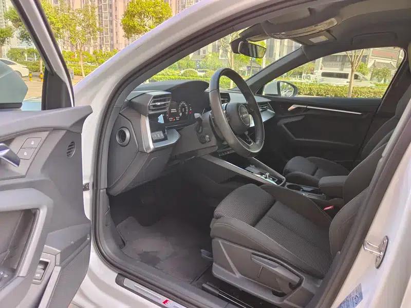 Audi A3 2021 Sportback 35 TFSI Progressive Sport — миниатюра 18