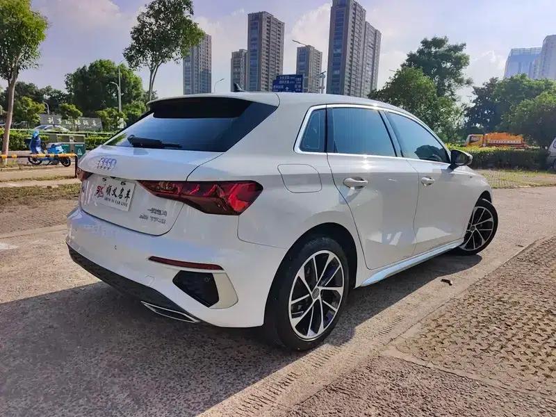 Audi A3 2021 Sportback 35 TFSI Progressive Sport — миниатюра 5