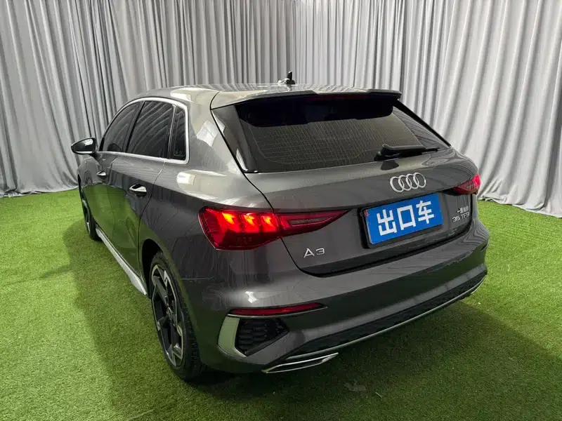 Audi A3 2022 Sportback 35 TFSI Luxury Sport — миниатюра 4