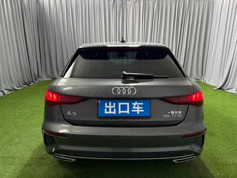 Audi A3 2022 Sportback 35 TFSI Luxury Sport — миниатюра 5