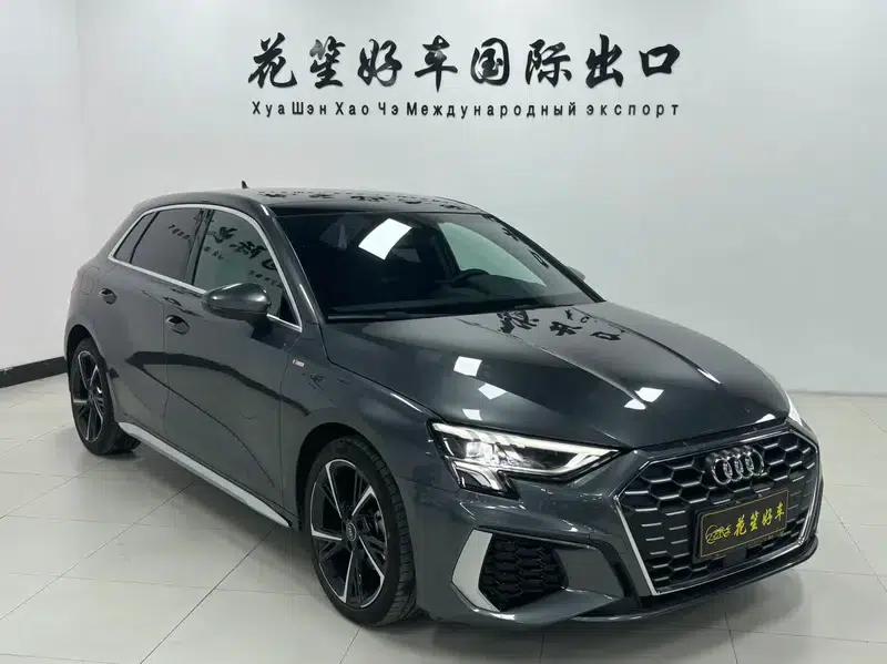 Audi A3 2023 Facelift Sportback 35 TFSI Fashion Sporty Model — миниатюра 3