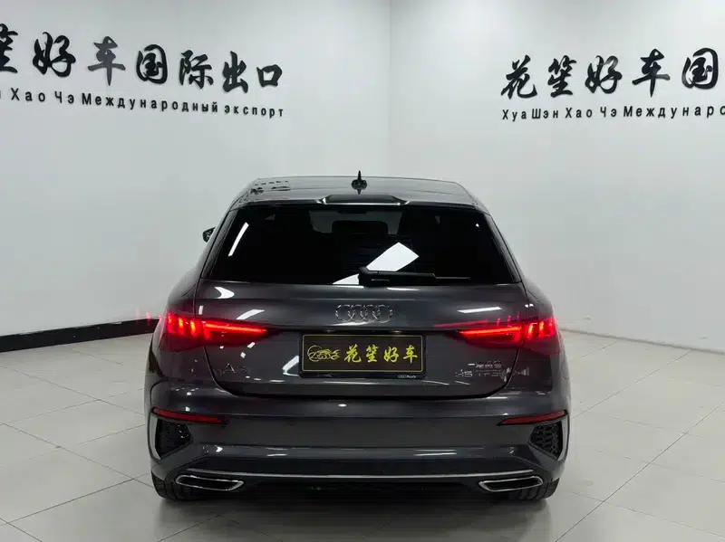 Audi A3 2023 Facelift Sportback 35 TFSI Fashion Sporty Model — миниатюра 5