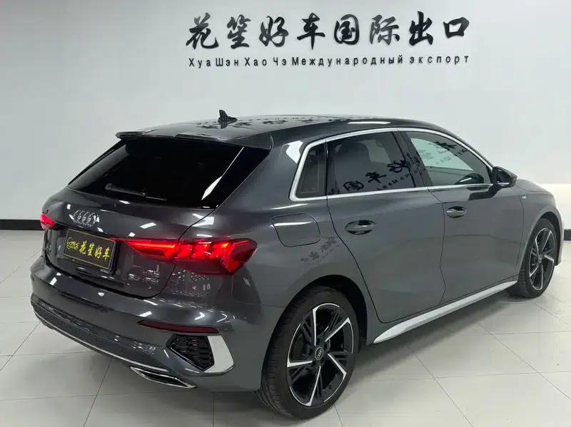Audi A3 2023 Facelift Sportback 35 TFSI Fashion Sporty Model — миниатюра 6