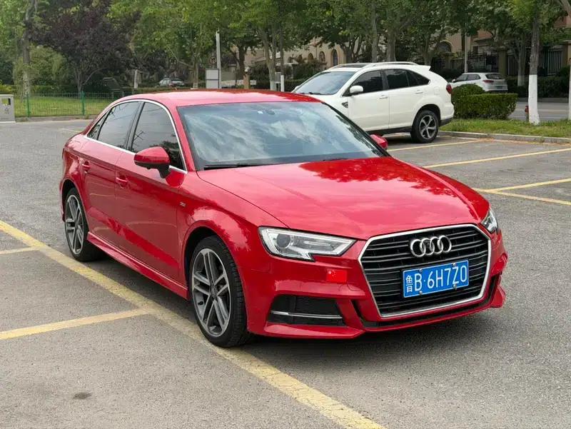 Audi A3 2018 30th Anniversary Edition Limousine 35 TFSI Sport — миниатюра 3