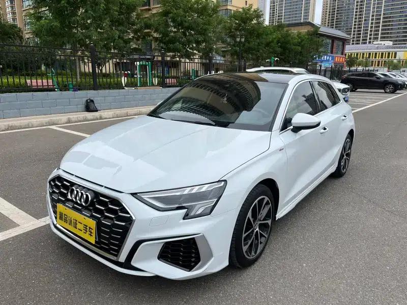 Audi A3 2021 Sportback 35 TFSI Progressive Sport — миниатюра 1