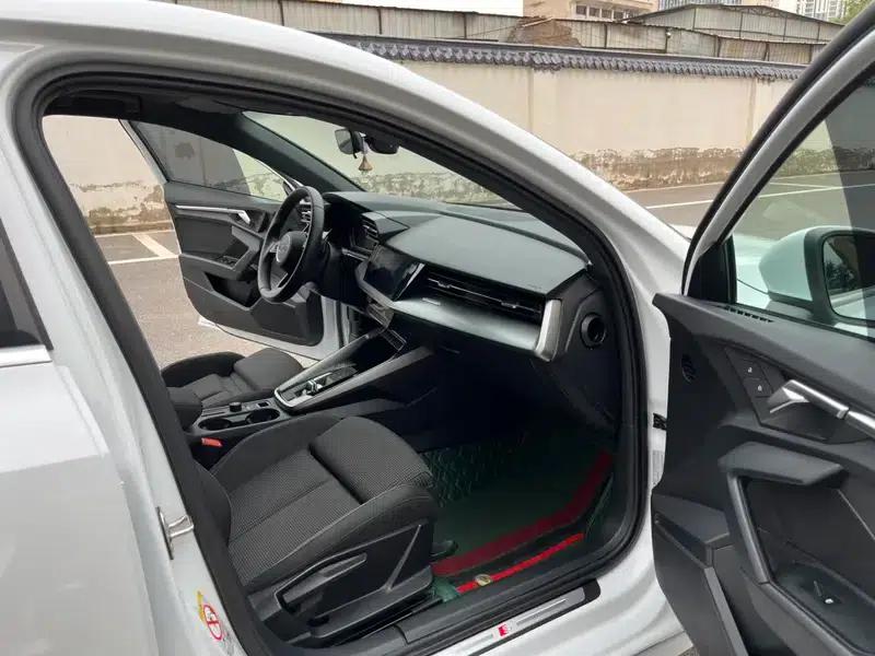 Audi A3 2021 Sportback 35 TFSI Progressive Sport — миниатюра 15