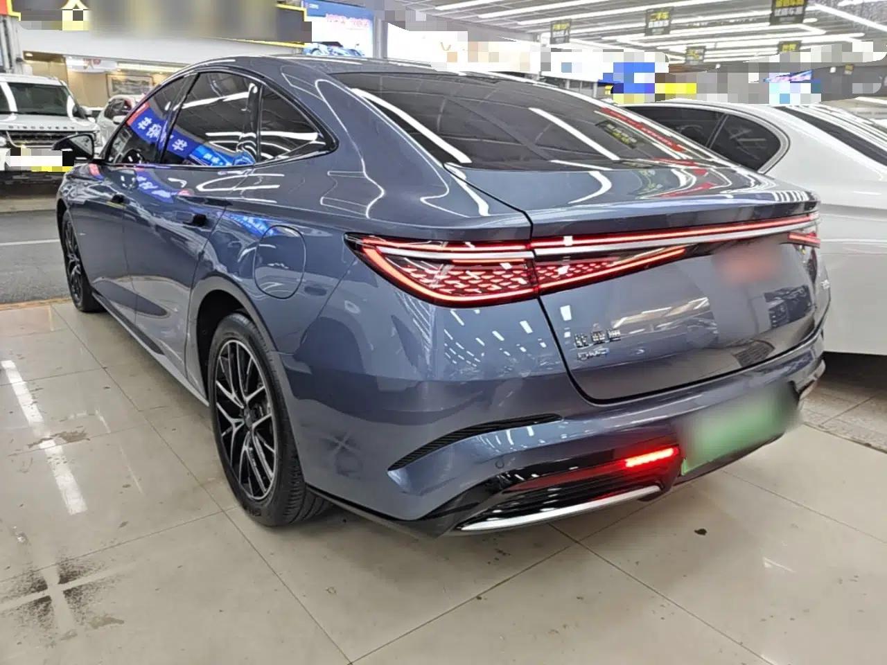 BYD Seal 07 DM-i 2025 DM-i 1.5L 125km Luxury Model — миниатюра 4