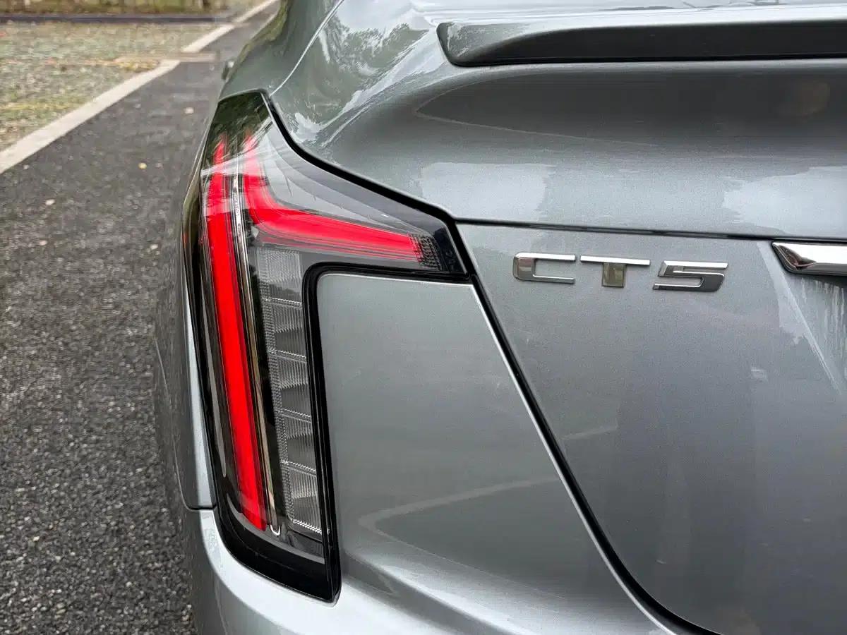 2023 Cadillac CT5 28T Platinum Edition — миниатюра 15